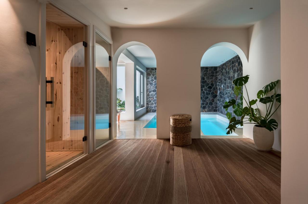 Akra Suites & Spa 이메로비글리 외부 사진