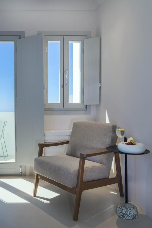 Akra Suites & Spa 이메로비글리 외부 사진