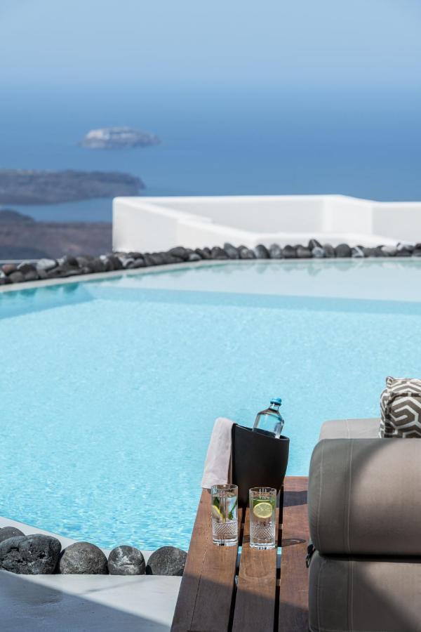 Akra Suites & Spa 이메로비글리 외부 사진